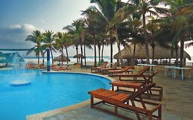 Club Joya Del Pacifico